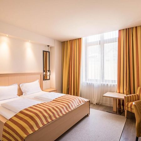 Hotel Rogge Решица Екстериор снимка