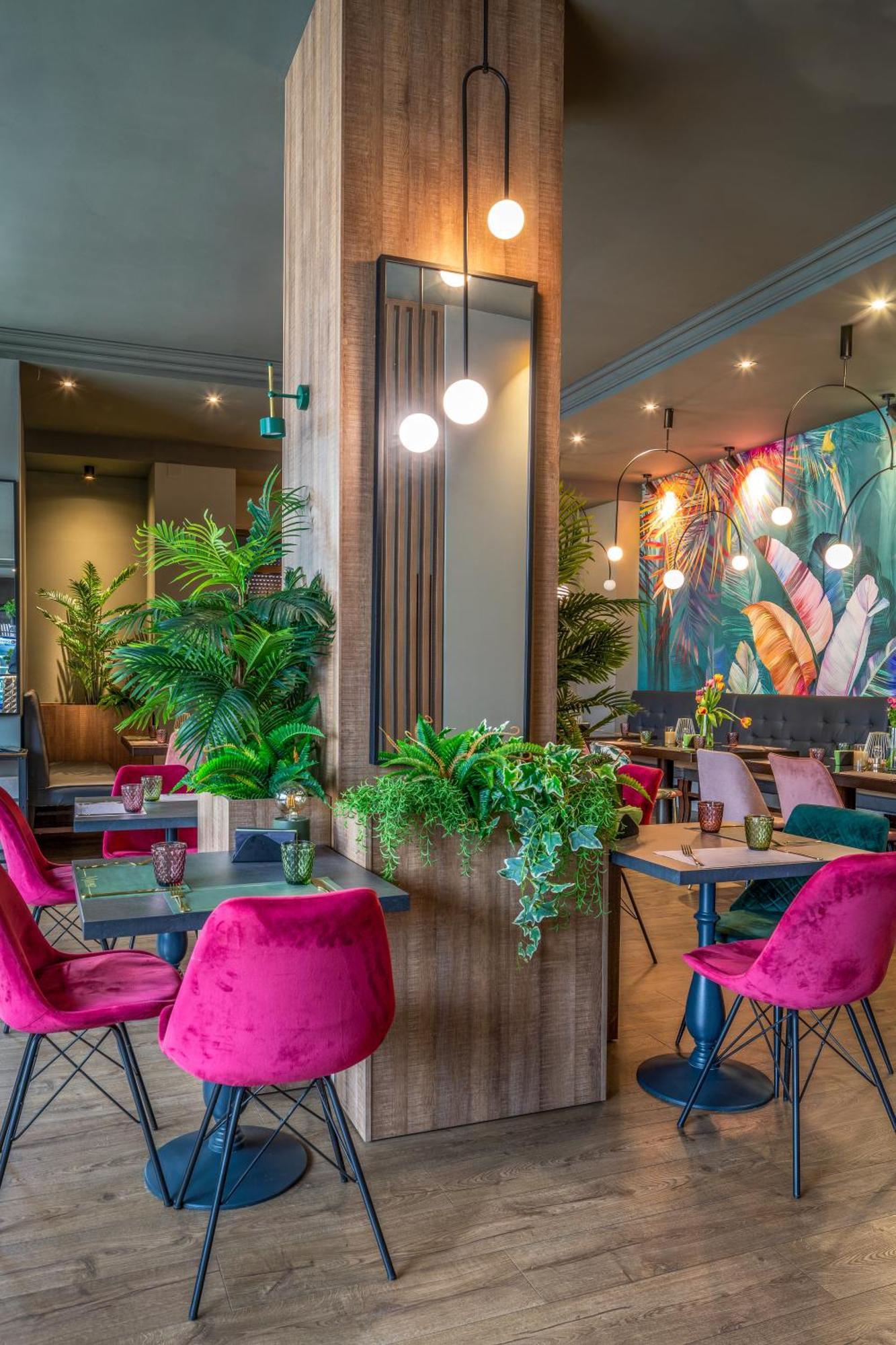 Hotel Rogge Решица Екстериор снимка